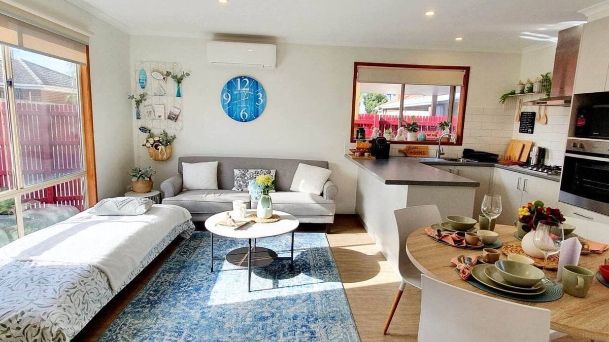 Cheltenham Villa | Beach & Garden Getaway