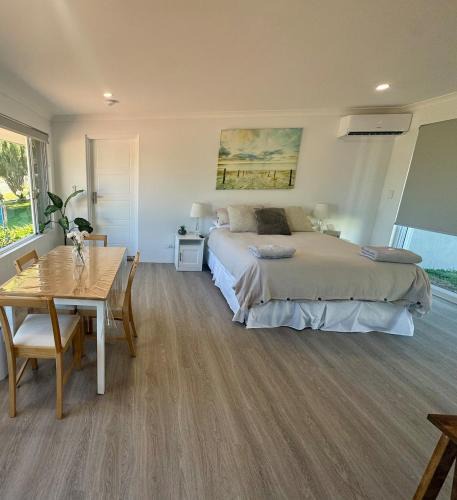 Marmion Apartment | Beach Guesthouse!
