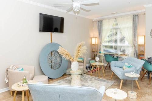 Bedford At Falls River House | Beach Home w Peloton & Pool & Billiards