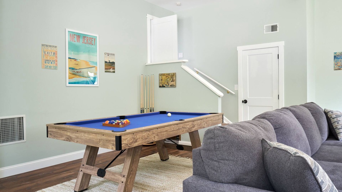 Erma House | Beach House Bliss - Cape MaynnCoastal retreat w/space for multiple families!