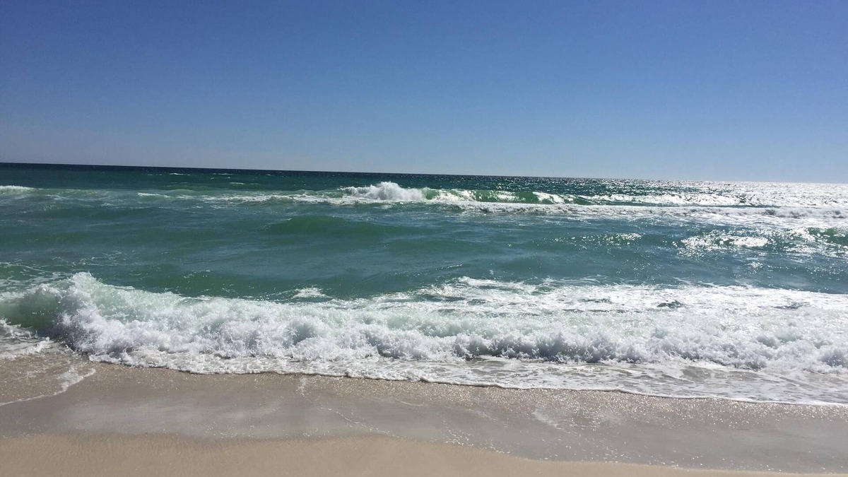 Kiska Beach Condo | Beach House - Glory Daze by Panhandle Getaways