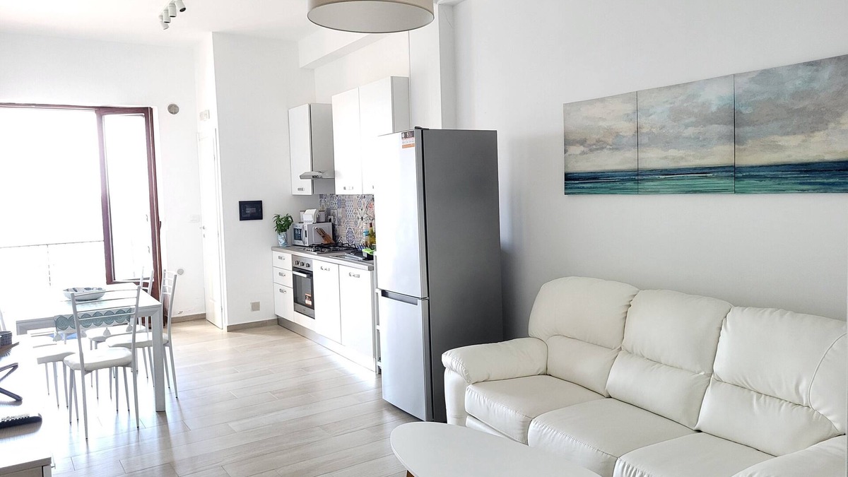 Cannittello House | Beach house over the sand with an amazing view of Sicily