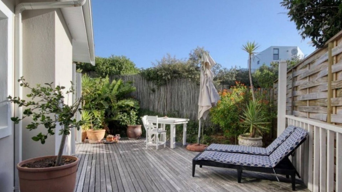 Plettenberg Bay Bed & Breakfast | Beach house- just kick off your shoes and make yourself at home