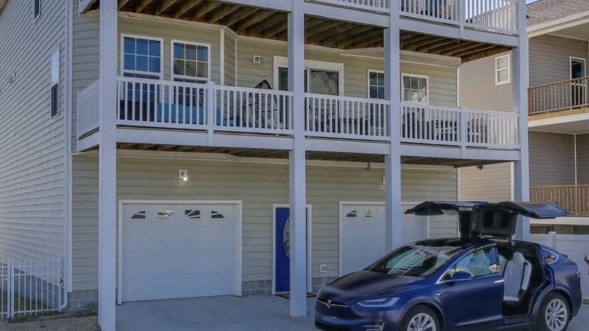 East Ocean View House | Beach House on the Bay