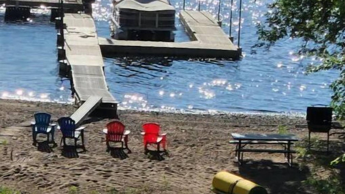 Lakeland House | Beach House on the St Croix river