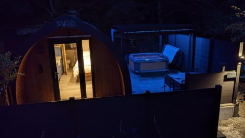 Kilmun Apartment | Beach House Pods