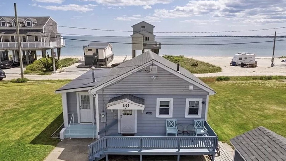 Fairhaven House | Beach Lovers Paradise! Cozy 3 bedroom home steps from the beach.