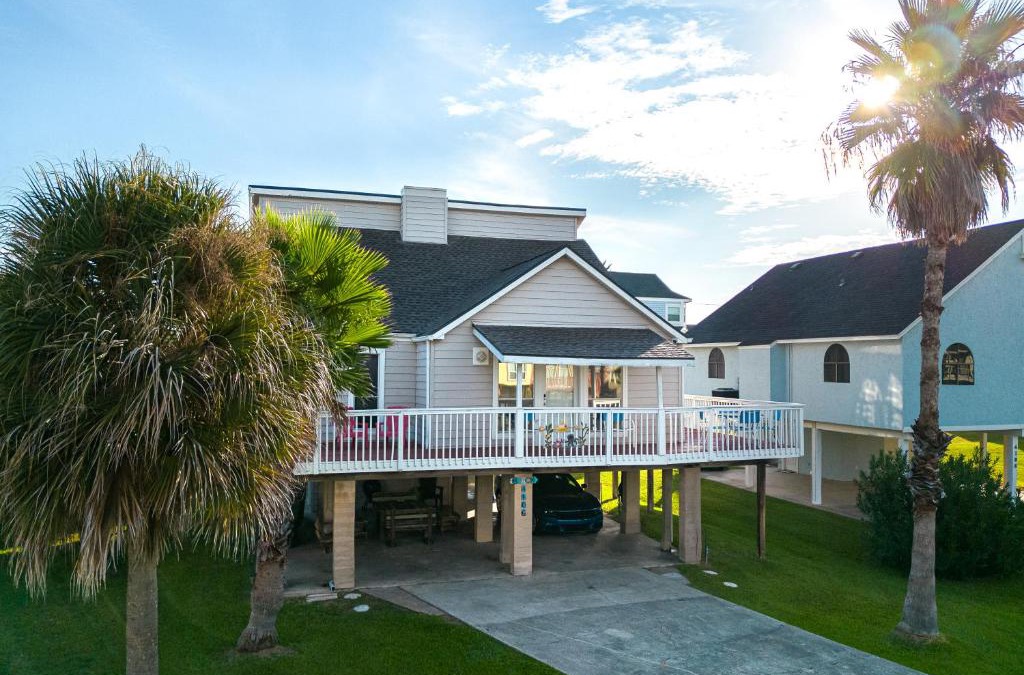 Pirates Beach House | Beach Mode ON!