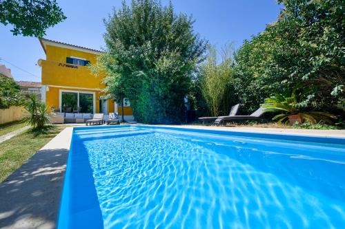Nossa Senhora da Anunciada House | Beach & Nature Villa with Amazing Pool by TimeCooler