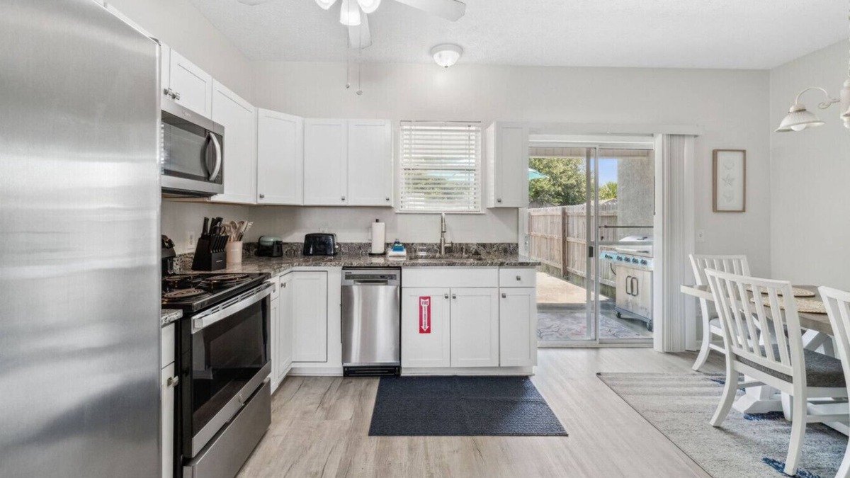 Biltmore Beach House | Beach Oasis-Snowbird Rates for Nov-Feb!