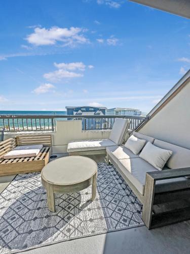 Mexico Beach Apartment | Beach Paradise - Perfect Ocean Sunset Views with Pool & Sauna & Breakfast!