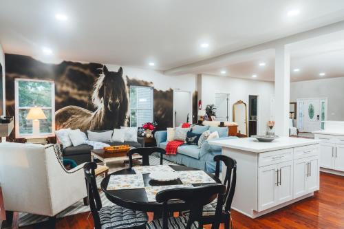 Long Branch House | Beach Retreat 4900 Sqft, F1 VR Sim, Up to 21 guests