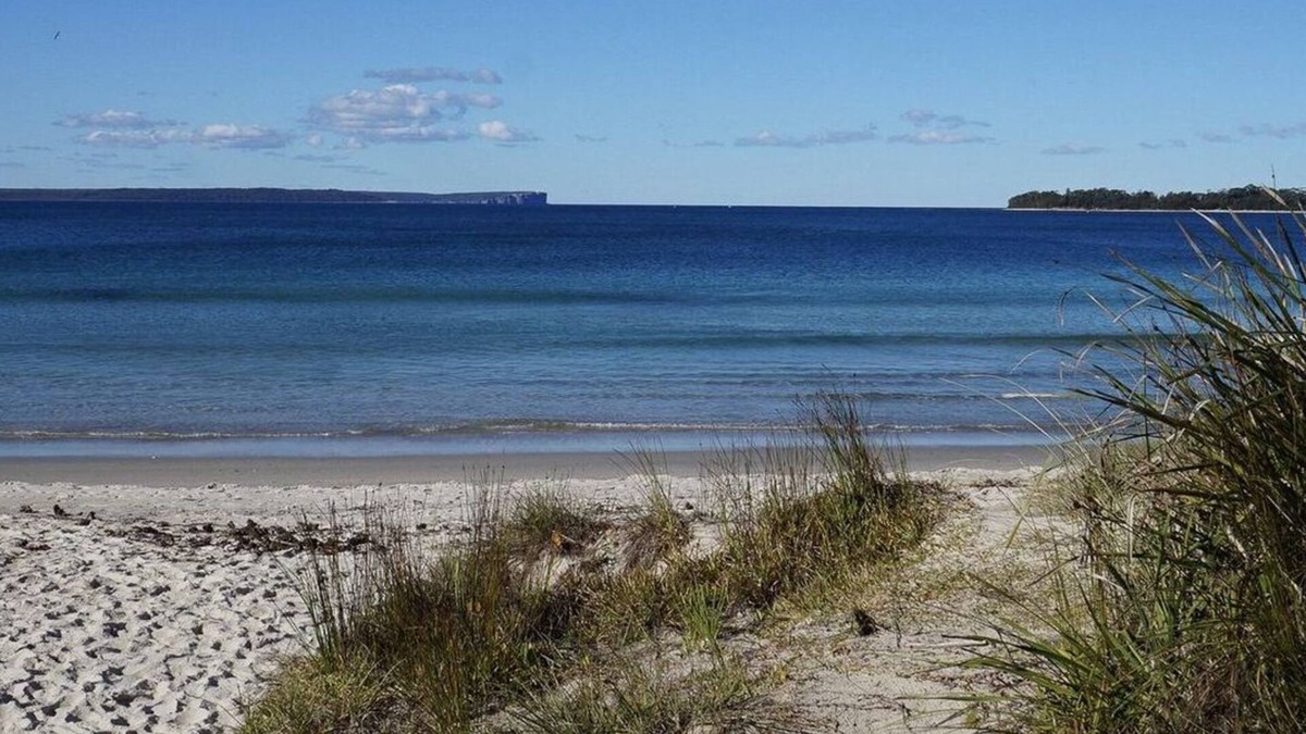 Vincentia Villa | Beach Street Villa by Jervis Bay Breaks