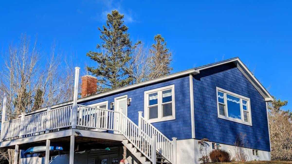 Sullivan House | Beach Vibes Acadia Cottage, Fire pit, Family, Acadia, sleeps 8