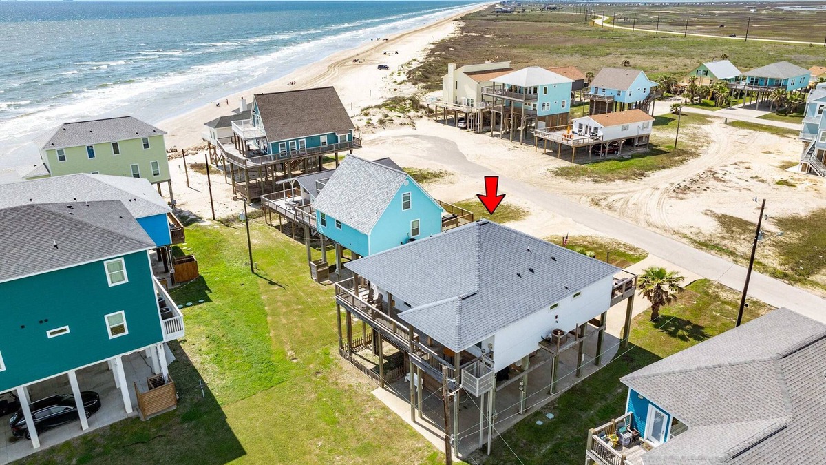 San Luis House | Beach & Water Views on 3 Sides! Screened Porch!