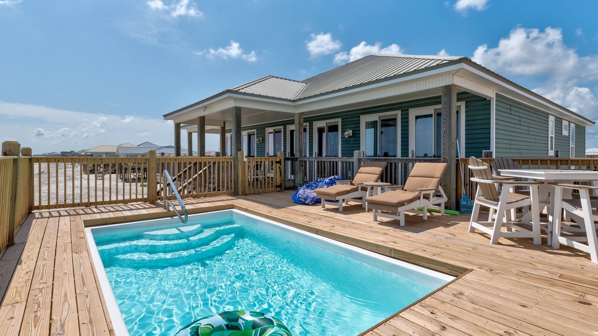 Dauphin Island House | Beachaholic | Heated Pool with fall openings