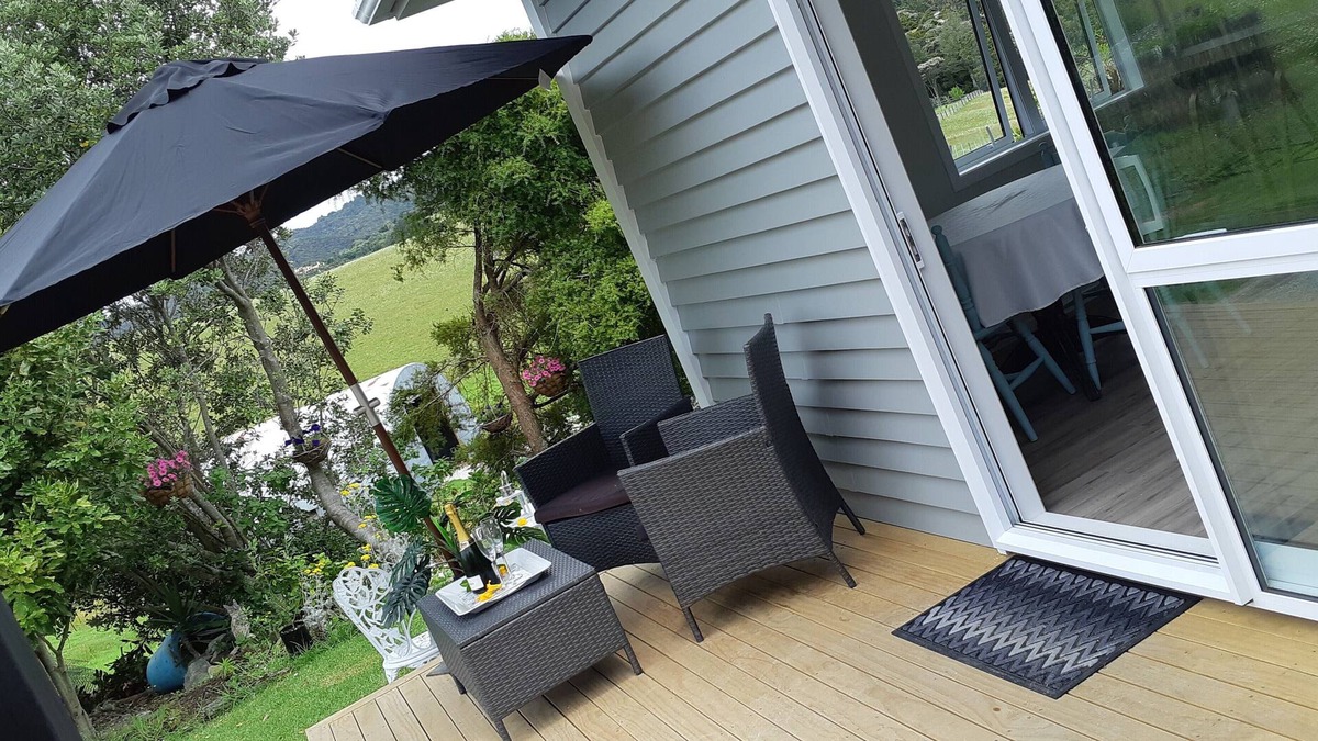 Langs Beach Cottage | Beaches and rural views, pet friendly