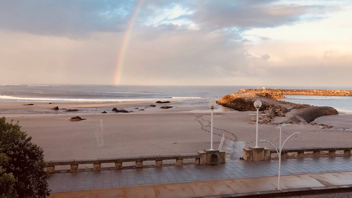 Vila Praia de Ancora Apartment | Beachfront accommodation, shared rooms with all amenities.