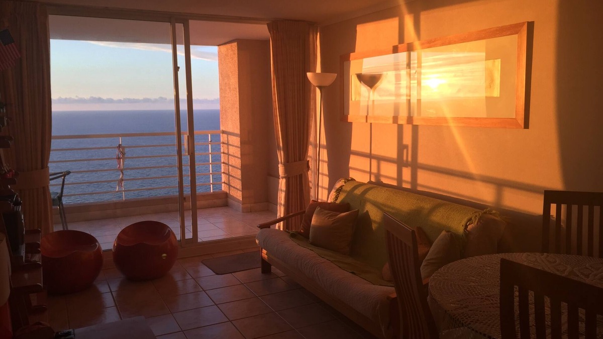 Renaca Apartment | Beachfront 2 Bed/2 Bath Apartment