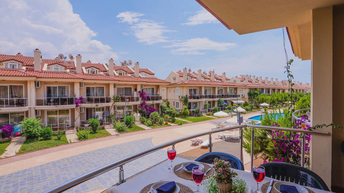 Fethiye City Center Apartment | Beachfront 2 bedroom apt in Sunset Beach Club Mermaid 30