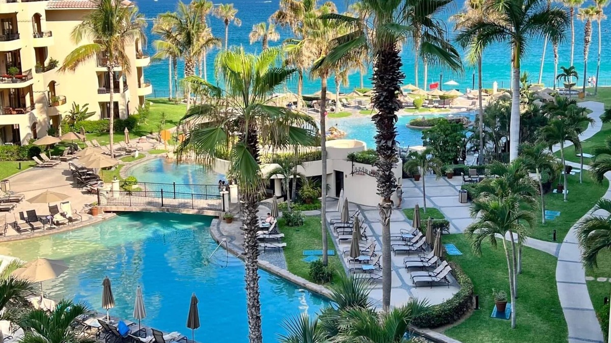 Los Cabos Villa | Beachfront "5-Star Reviews" 2-Bed 3-Bath Villa! Spectacular Views! FREE WIFI!