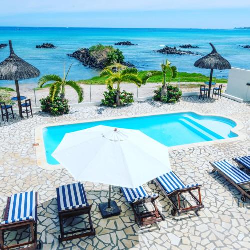 Pointe aux Biches Apartment | Beachfront Apartment - Superb View