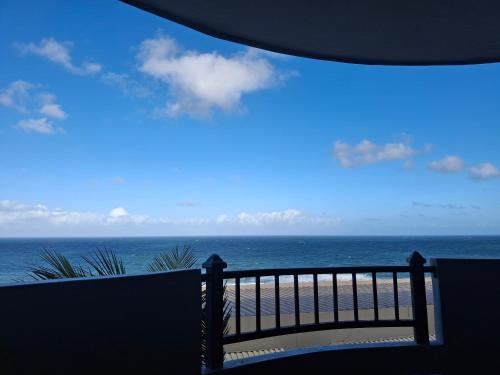 Westbrook Apartment | Beachfront Apartment - 34 Blue Largo