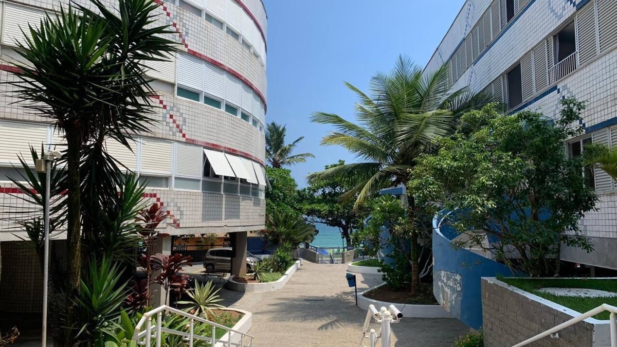 Tombo Apartment | Beachfront Apartment - On the best beach in Guarujá