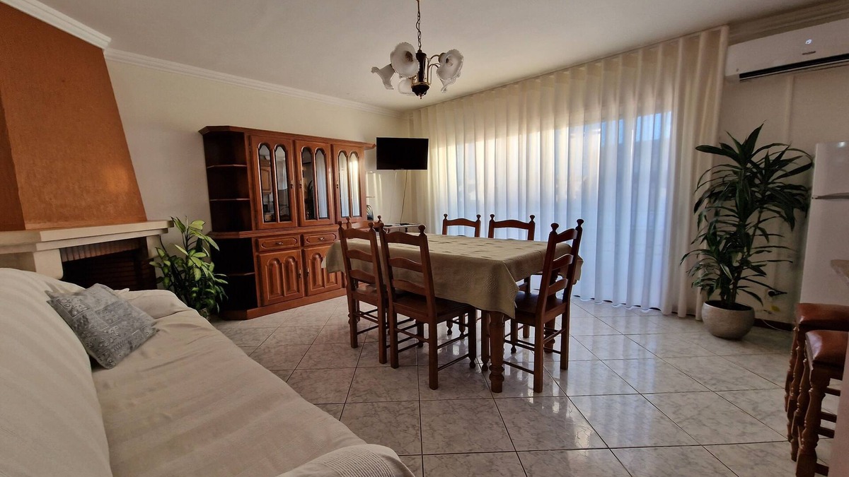 Furadouro Apartment | "Beachfront apartment - Praia do Furadouro with Wi-Fi"