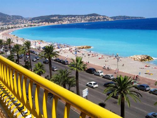 Les Baumettes Apartment | Beachfront apartment Promenade Des Anglais