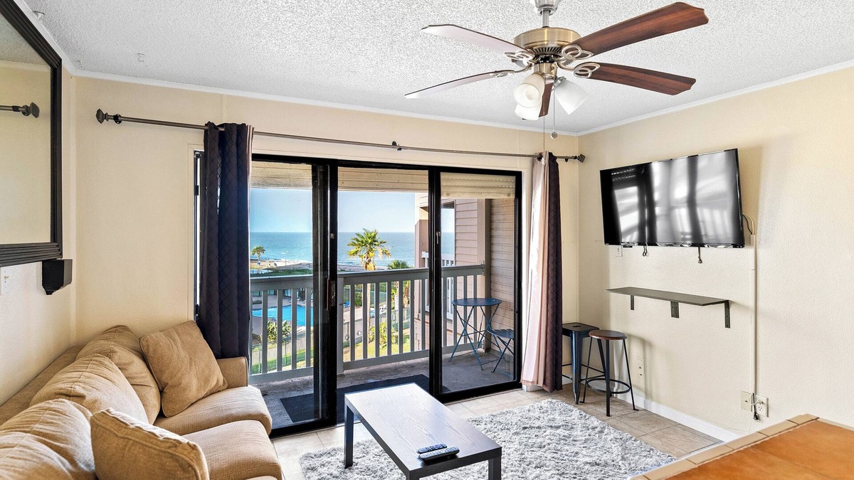 North Beach House | Beachfront Bargain! * Texas Gulf Coast!