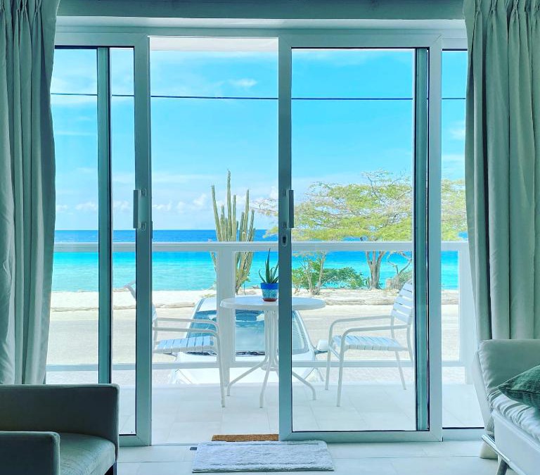 Pos Chiquito Apartment | Beachfront Bella Horizonte 4
