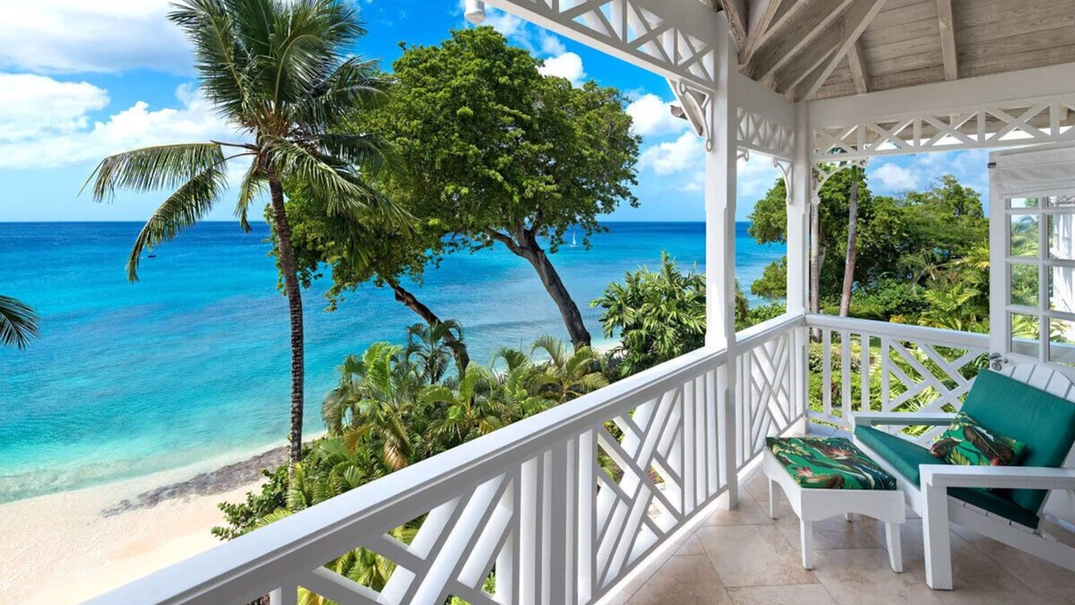 Old Trees Bay House | Beachfront Bliss with Plunge Pool - Seashells