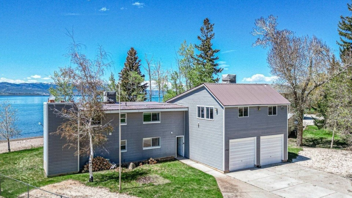 Laketown House | Beachfront Bonanza! East Side Bear Lake Gem