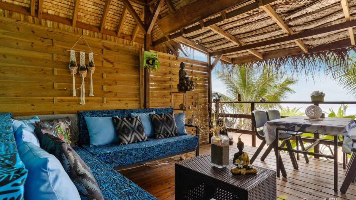 Moorea-Maiao Apartment | Beachfront Bungalows with Zen Charm