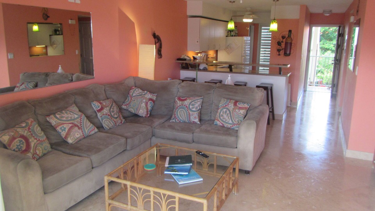Richmond Condo | Beachfront Caribbean Paradise at Colony Cove