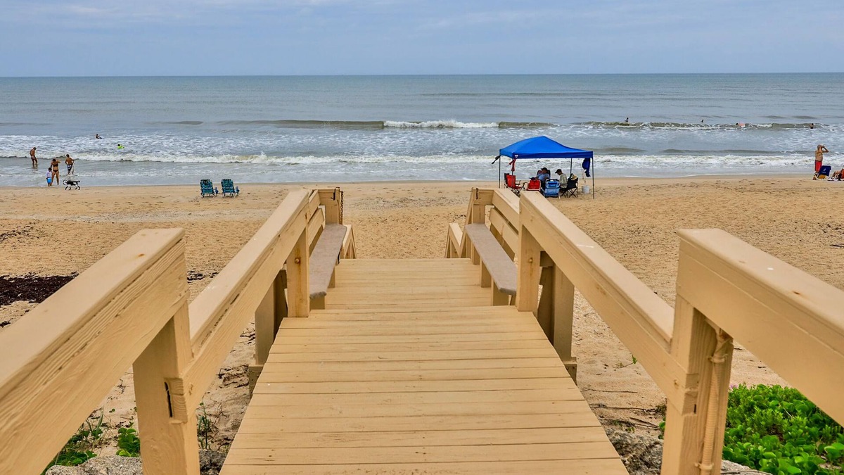 Bethune Beach Condo | Beachfront Chadham by the Sea with Riverviews! Quiet car-free beach location! CH419
