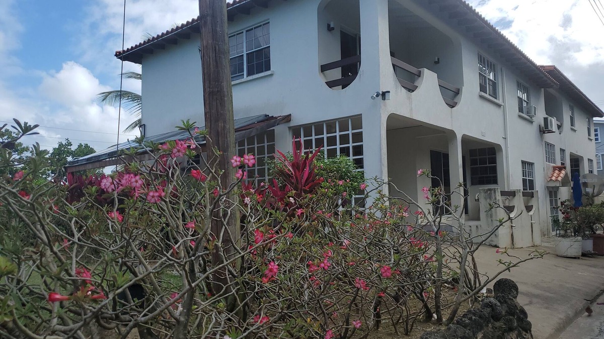 Weston Villa | Beachfront-Chandler's Coast-10mins Holetown-Two 4 BR suites. Private gated villa