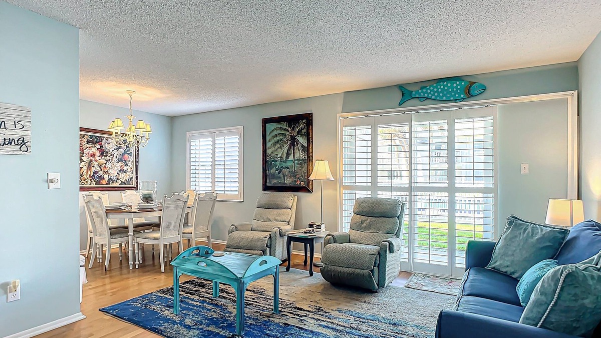 Sea Dunes Condo | Beachfront Condo at Colony Beach Club - Ocean Views, Pool, Patio, Sleeps 4