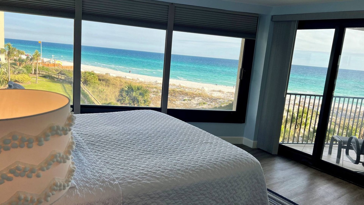 Gulf Pines Condo | Beachfront Condo in Sandestin