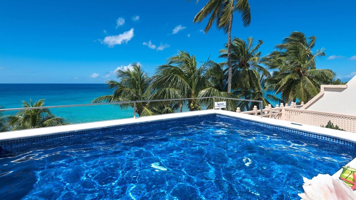 Reeds Bay Apartment | Beachfront Condo with 2 Plunge Pools - Reeds House 1