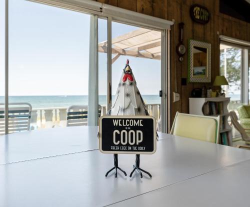 Spring Lake House | Beachfront cottage on North Shore Grand Haven