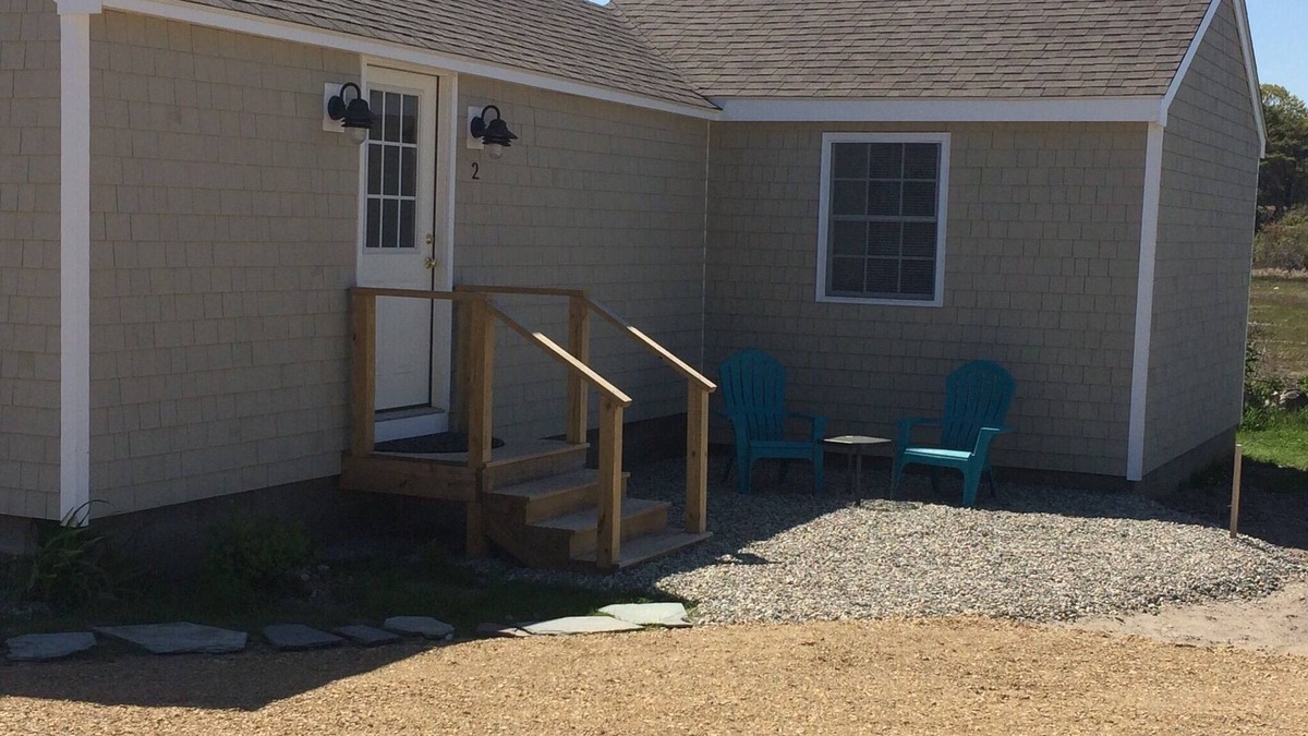 Rye Beach Cabin | Beachfront Cottage, very quaint and right on the Beach!