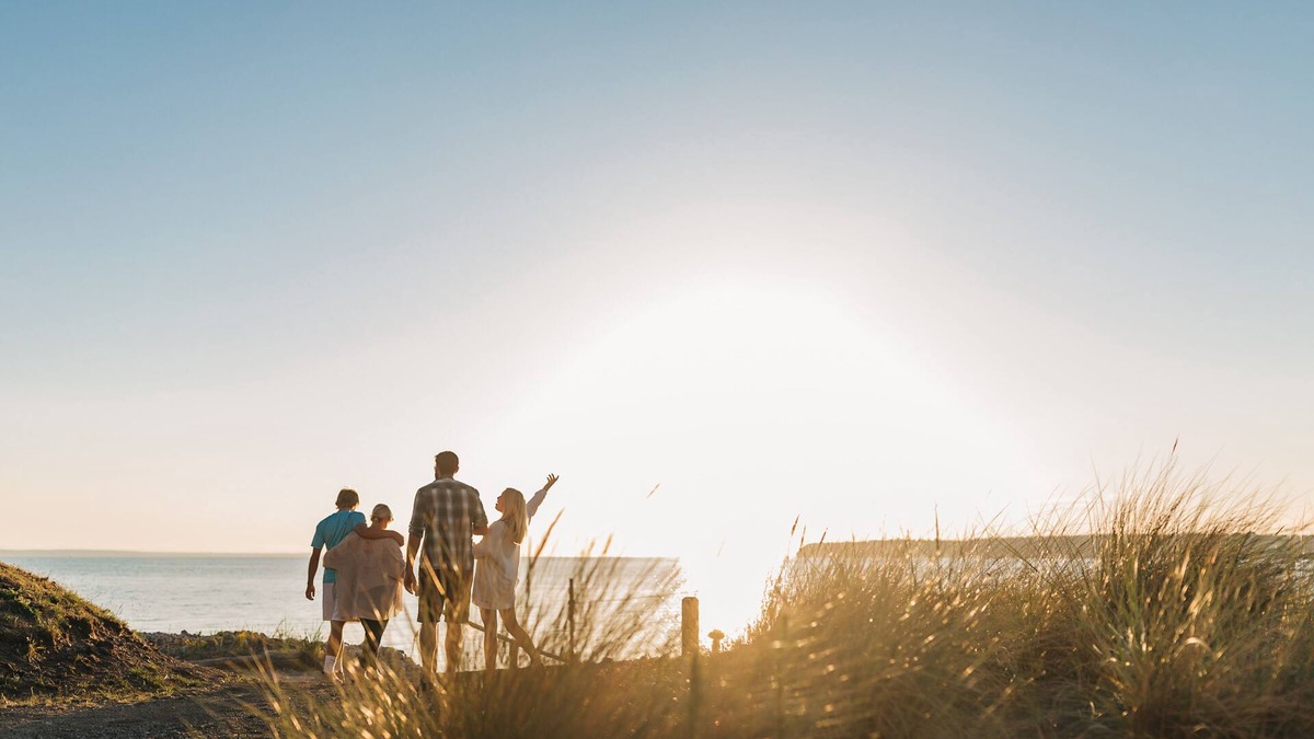 Blaine Villa | Beachfront Getaway in Semiahmoo