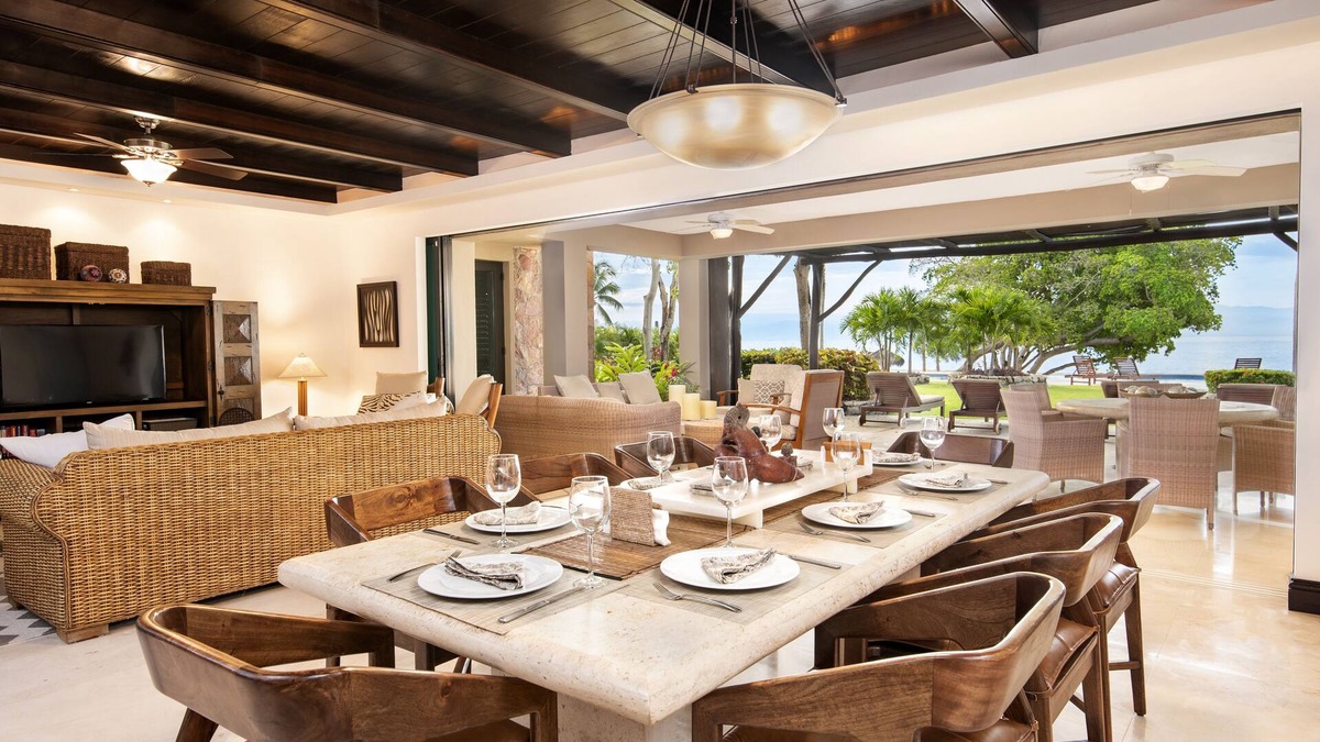 Punta de Mita Condo | Beachfront, Ground Floor, PREMIER access , full time maid/cook
