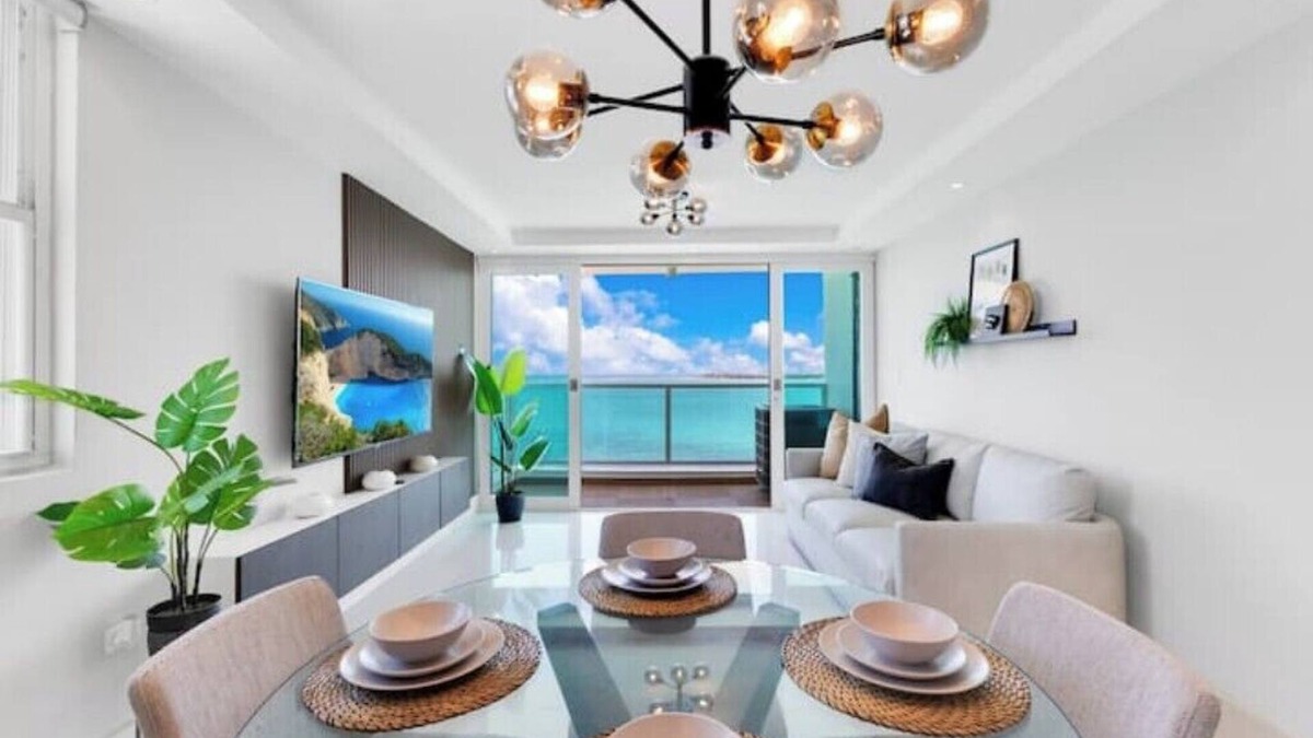 Carolina Apartment | BeachFront Haven/Isla Verde Prime Location/Parking