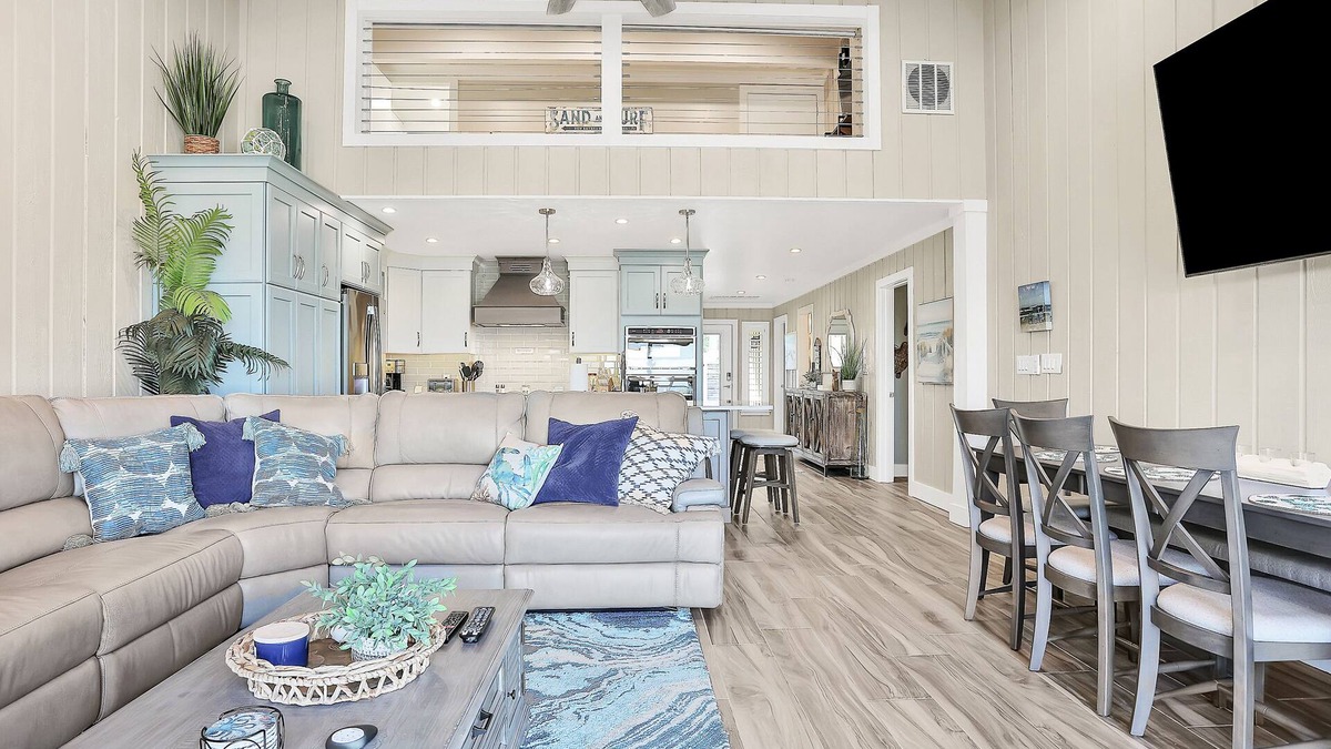 Sea Dunes House | Beachfront Home w/High-Speed WiFi, Gorgeous Deck, Outdoor Shower, & Central AC