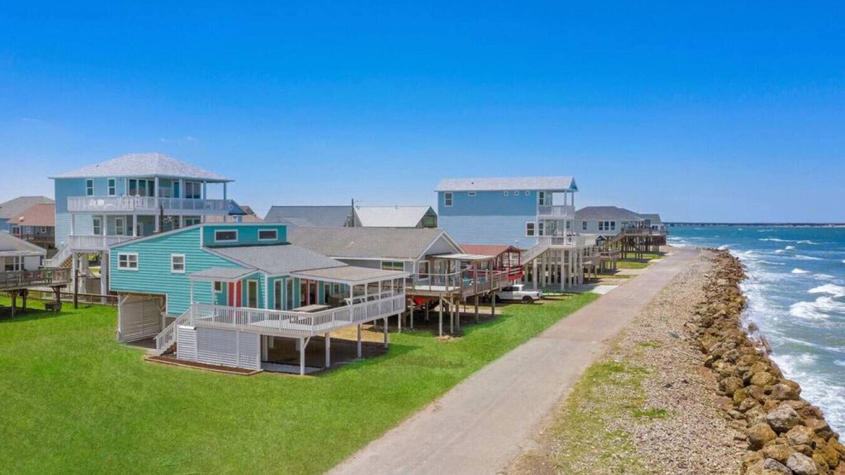 San Luis House | Beachfront Home with Breathtaking Ocean Views