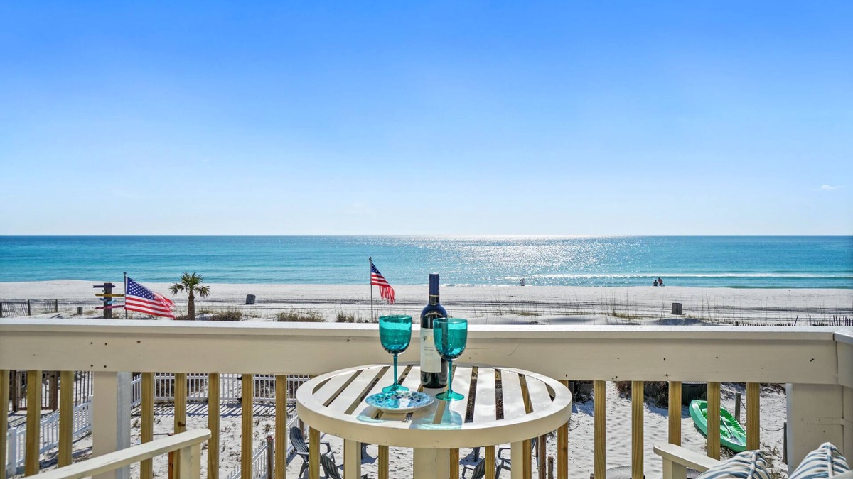 Laguna Beach House | Beachfront in PCB - Beach is the Backyard! 3BR Plus Bunk Room, Slps 11 Free Golf