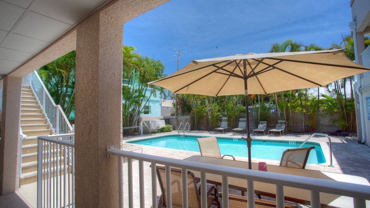 Pass-a-Grille Historic District Condo | Beachfront location on Pass-A-Grille beach.Walking distance to great restaurants and downtown shops.